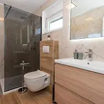 Sandra Zadarvillas Lisicici